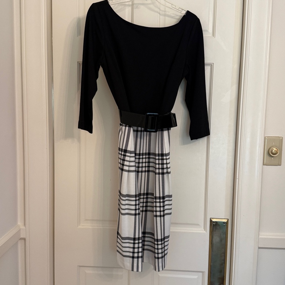 Elegant Black and White Plaid Dress